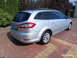 Srebrny Używany 2011 Ford Mondeo Kombi | 27 950 zł (Drogi)