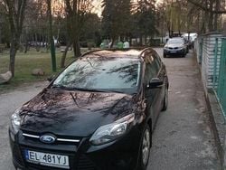 Czarny Używany 2012 Ford Focus Kombi | 5500 zł
