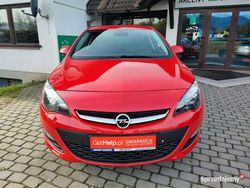 Czerwony Używany 2015 Opel Astra Style Hatchback | 33 900 zł (Uczciwa cena)