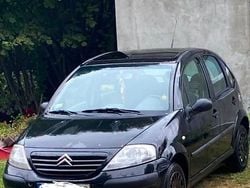Czarny Używany 2003 Citroën C3 Sedan/Limuzyna | 4200 zł