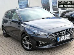 Szary (metalik) Używany 2022 Hyundai i30 Comfort Hatchback | 52 900 zł (Dobra cena)