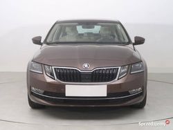 Brązowy Używany 2017 Skoda Octavia Hatchback | 49 499 zł (Dość drogi)