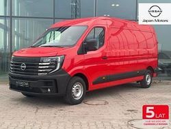 Czerwony Nowe 2025 Nissan Interstar Van | 143 787 zł