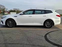 Biały Używany 2018 Kia Optima Kombi | 48 000 zł (Super Cena)