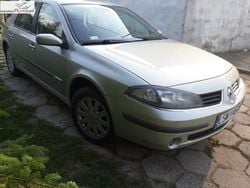 Zielony jasny Używany 2007 Renault Laguna III Hatchback | 15 500 zł