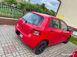 Czerwony Używany 2006 Toyota Yaris Hatchback | 12 900 zł (Uczciwa cena)