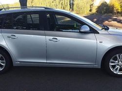 Srebrny Używany 2013 Chevrolet Cruze Kombi | 18 900 zł (Uczciwa cena)