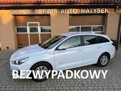 Szary Używany 2018 Hyundai i30 Kombi | 53 900 zł (Drogi)