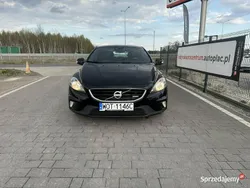 Czarny Używany 2013 Volvo V40 Kombi | 38 800 zł (Dość drogi)