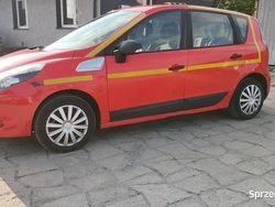 Czerwony Używany 2009 Renault Scénic III Minivan | 5500 zł (Super Cena)