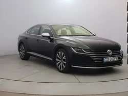 Czarny Używany 2018 VW Arteon Elegance Hatchback | 109 850 zł (Dobra cena)