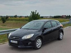 Czarny Używany 2011 Ford Focus Hatchback | 23 000 zł (Dość drogi)