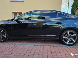 Czarny Używany 2014 Volvo S60 R-Design Summum Sedan/Limuzyna | 43 500 zł (Uczciwa cena)