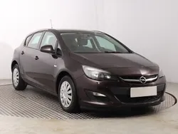 Brązowy Używany 2014 Opel Astra Hatchback | 23 999 zł (Uczciwa cena)