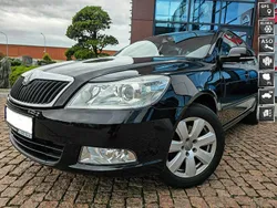Czarny (metalik, perła) Używany 2011 Skoda Octavia Sedan/Limuzyna | 22 200 zł (Uczciwa cena)