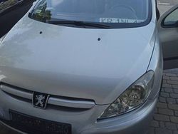 Srebrny Używany 2002 Peugeot 307 Hatchback | 1700 zł (Dobra cena)