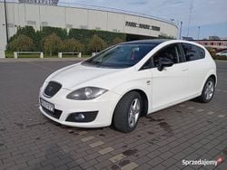 Biały Używany 2009 Seat Leon Sedan/Limuzyna | 15 900 zł (Uczciwa cena)