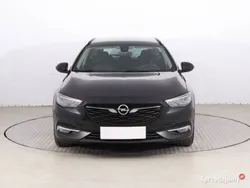Czarny Używany 2017 Opel Insignia Kombi | 48 999 zł (Uczciwa cena)