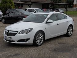 Biały Używany 2016 Opel Insignia Hatchback | 45 900 zł (Dość drogi)