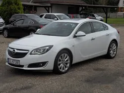 Biały Używany 2016 Opel Insignia Hatchback | 45 900 zł (Dość drogi)