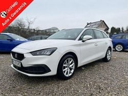 Biały (metalik) Używany 2022 Seat Leon Kombi | 62 900 zł (Uczciwa cena)