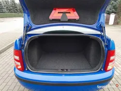 Niebieski Używany 2004 Skoda Fabia Sedan/Limuzyna | 7900 zł (Drogi)