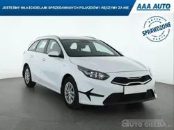 Biały Używany 2022 Kia Ceed | 50 999 zł (Dobra cena)