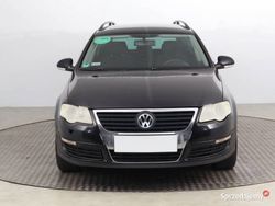Czarny Używany 2006 VW Passat Kombi | 5499 zł (Uczciwa cena)