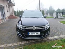 Czarny Używany 2012 VW Tiguan R-line SUV | 51 000 zł (Dobra cena)