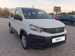 Biały Używany 2022 Peugeot Rifter Active Minivan | 54 900 zł (Dobra cena)