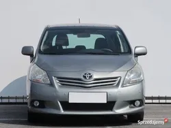 Szary Używany 2012 Toyota Verso Minivan | 26 999 zł (Uczciwa cena)