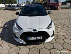 Biały Używany 2021 Toyota Yaris Hybrid Style Hatchback | 75 900 zł (Super Cena)