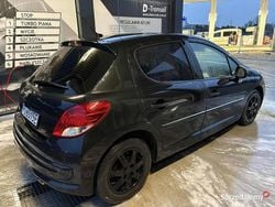 Czarny Używany 2010 Peugeot 207 Hatchback | 9500 zł (Uczciwa cena)