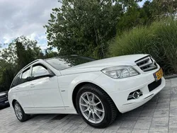 Biały Używany 2008 Mercedes C180 Kombi | 34 900 zł (Dość drogi)