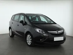 Czarny Używany 2014 Opel Zafira Minivan | 36 999 zł (Uczciwa cena)