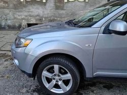 Srebrny Używany 2008 Mitsubishi Outlander SUV | 25 000 zł