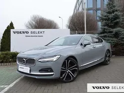 Szary Używany 2024 Volvo S90 Sedan/Limuzyna | 224 900 zł (Dość drogi)