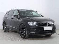 Czarny Używany 2021 VW Tiguan Allspace SUV | 81 999 zł (Uczciwa cena)