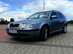 Szary Używany 2002 Skoda Octavia Kombi | 8950 zł
