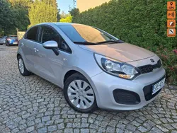 Srebrny Używany 2013 Kia Rio 2 Hatchback | 23 900 zł (Uczciwa cena)