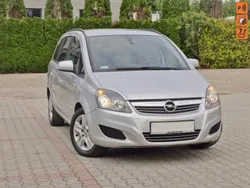 Srebrny Używany 2011 Opel Zafira Minivan | 17 600 zł (Uczciwa cena)