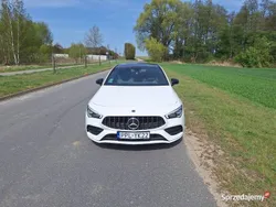 Biały Używany 2020 Mercedes CLA250 AMG line Sedan/Limuzyna | 157 000 zł