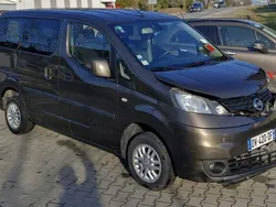 Brązowy (metalik, perła) Używany 2015 Nissan NV200 Van | 23 999 zł