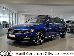 Niebieski Używany 2020 VW Passat R-line Sedan/Limuzyna | 144 900 zł