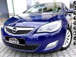 Niebieski Używany 2011 Opel Astra Kombi | 23 499 zł (Dość drogi)