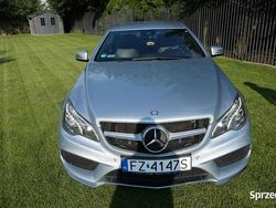 Niebieski Używany 2013 Mercedes E250 Coupe | 69 999 zł
