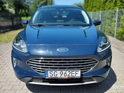 Niebieski Używany 2022 Ford Kuga SUV | 56 900 zł