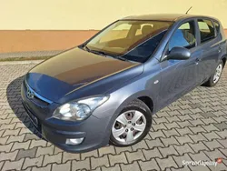 Szary Używany 2010 Hyundai i30 Hatchback | 15 900 zł (Uczciwa cena)