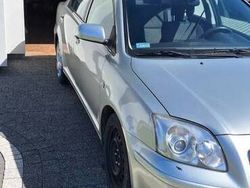 Używany 2005 Toyota Avensis Hatchback | 11 000 zł (Uczciwa cena)