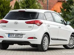 Biały Używany 2016 Hyundai i20 Hatchback | 30 900 zł (Dobra cena)